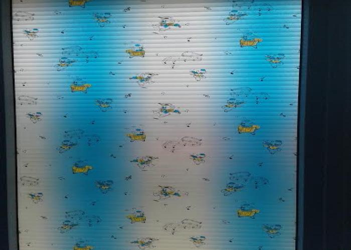 decal dán kính,giấy dán kính