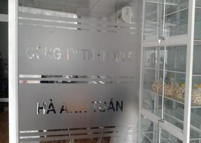 decal dán kính mờ