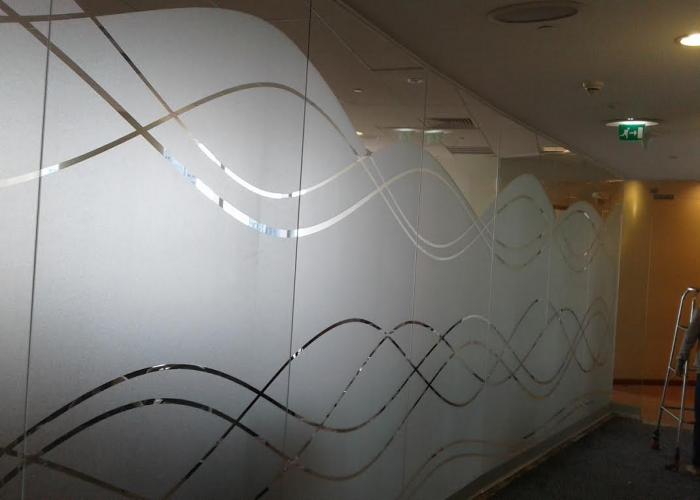 Decal dán kính&nbsp;không thấy